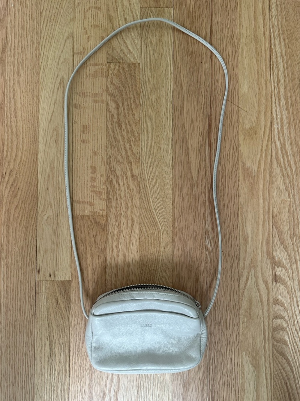 BAGGU Cream Leather Small Crossbody Bag Minimalist Zip Pouch Everyday